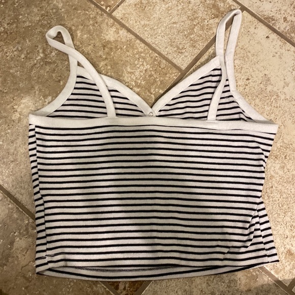 Teen girls crop top - Picture 2 of 3